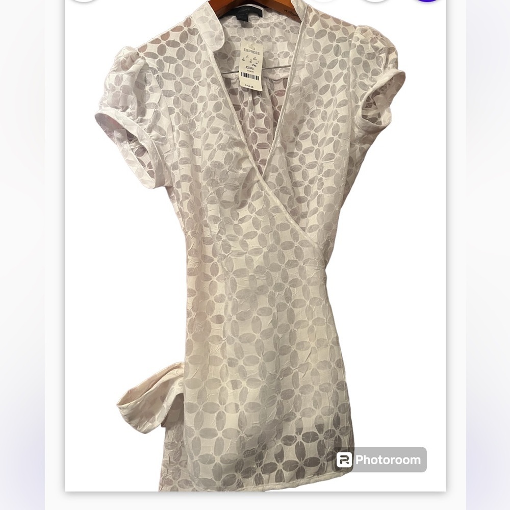 Express White Leaf-Pattern Wrap Blouse